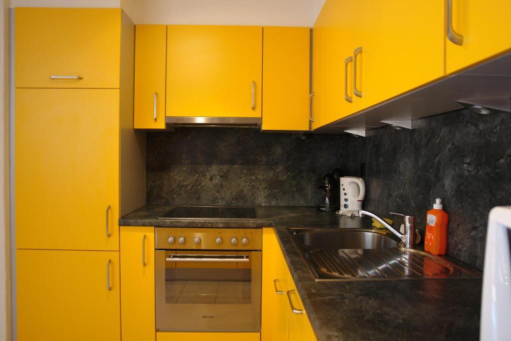 Myzermatt Monazit Apartment Cameră foto