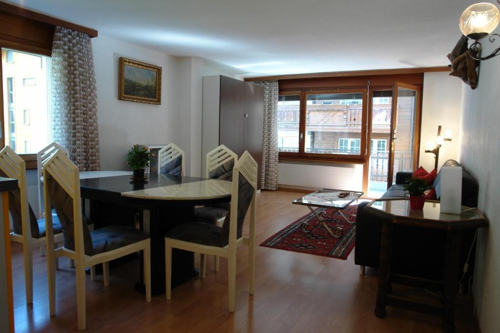 Myzermatt Monazit Apartment Cameră foto