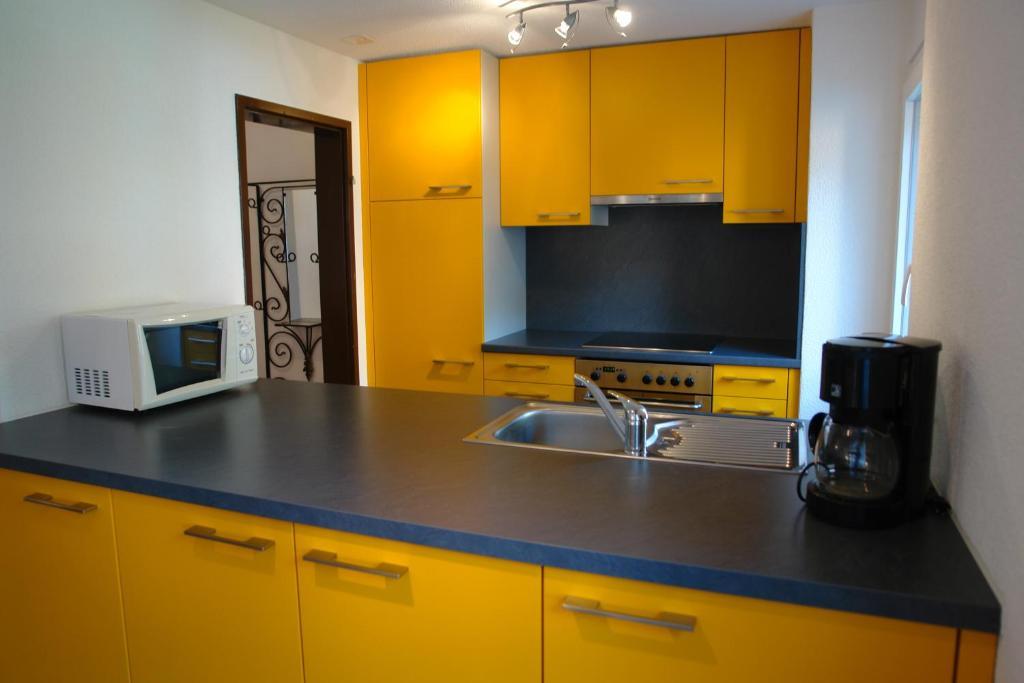 Myzermatt Monazit Apartment Cameră foto