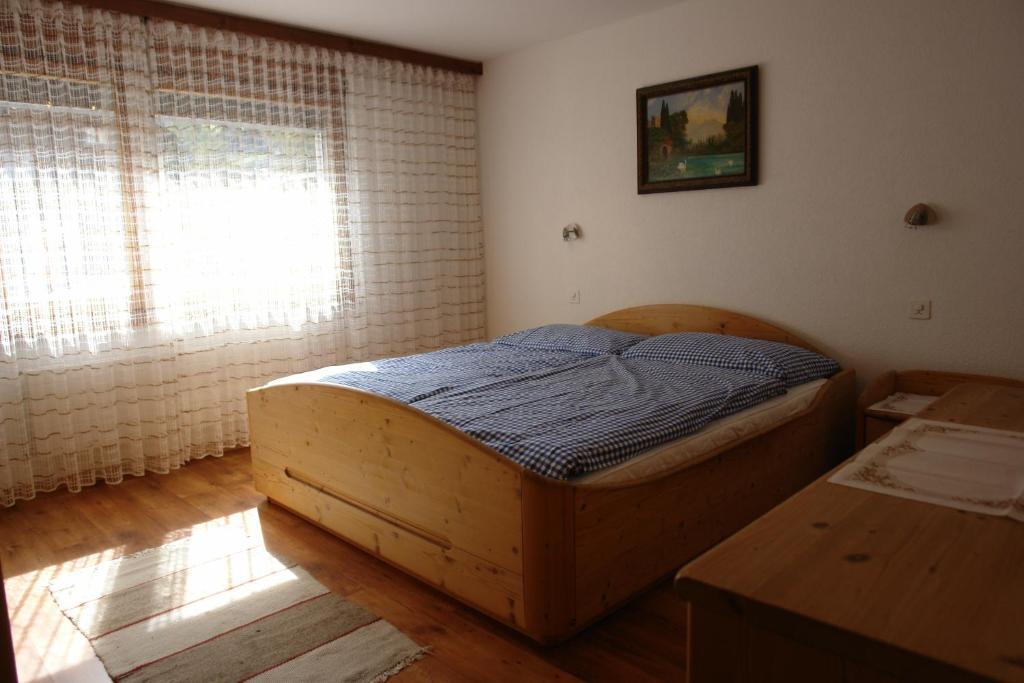 Myzermatt Monazit Apartment Cameră foto